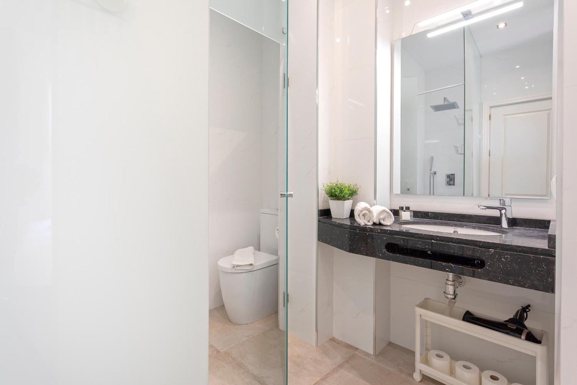 Apartamento Reformado En Malaga Centro By Rent Me Zewnętrze zdjęcie